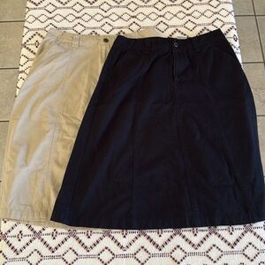 White Stag Lot of 2 Black & Beige A-line Knee Length Slash Pocket Skirts Sz 10